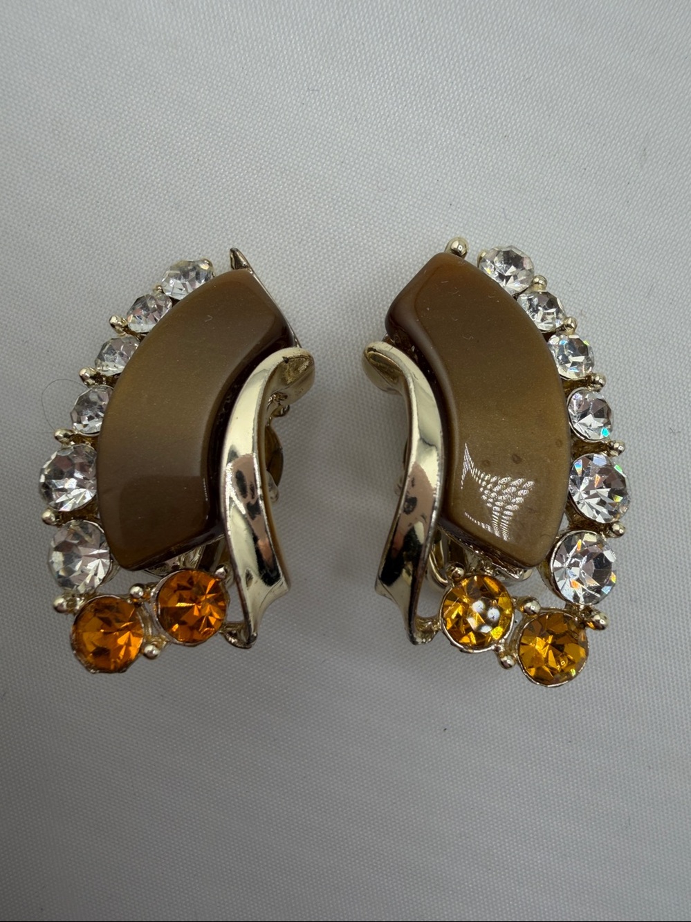 Vintage STAR Brown Lucite Rhinestone Clip On Earrings Gold Tone Amber